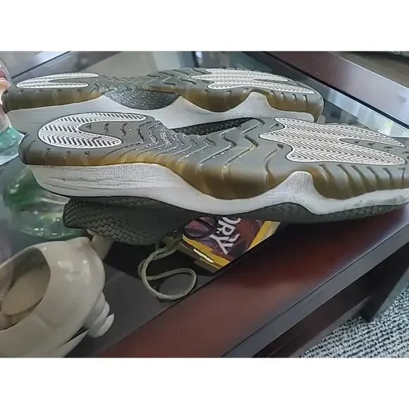 Air Jordan Mens Future Low Iguana Green Sz 15 Metallic Gold Basketball Shoe Nike - Picture 14 of 15